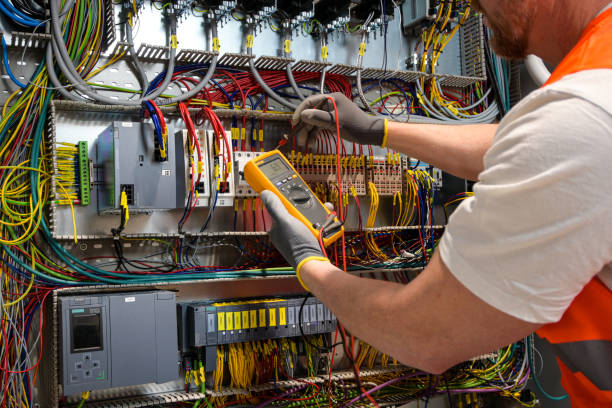 Professional Electrician in Johnston City, IL
